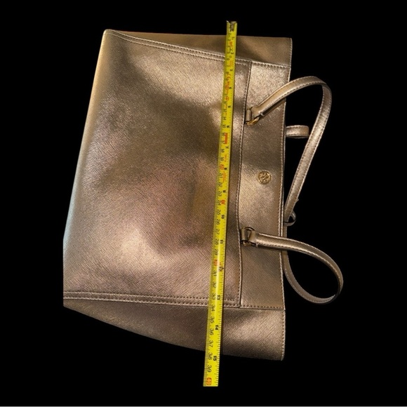 Tory Burch ~Rose Gold Tote~ Pre-Owned - Picture 9 of 10